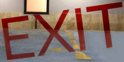 تابلوی خطای دید راهنمای پارکینگ تیراژه۲ EXIT