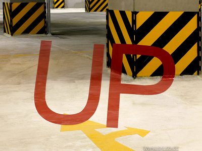 تابلوی خطای دید راهنمای پارکینگ تیراژه۲ UP