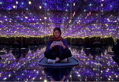 mirror room- galaxy-selfie room- salso design- museom of illusion